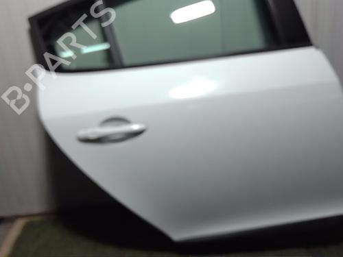 right-rear-door-renault-megane-iii-hatchback-bz01_-b3_-2008-29854602 main image