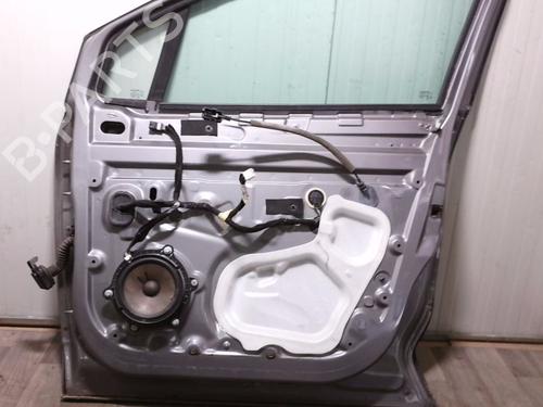Used Right front door Right front door 37501689 37501689