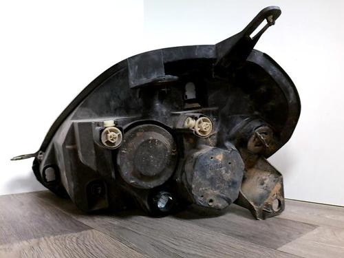 Used Right headlight Right headlight FIAT GRANDE PUNTO (199_) 1.3 D Multijet (75 hp) 31977764 31977764