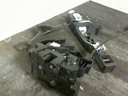 Rear left lock RENAULT MEGANE IV Hatchback (B9A/M/N_) 1.2 TCe 100 (B9MS) | BP20975989C100 