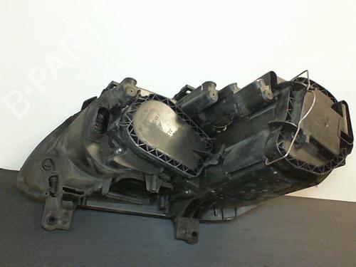 Used Right headlight VW TOURAN (1T1, 1T2) 2.0 TDI 16V (140 hp) 21856536