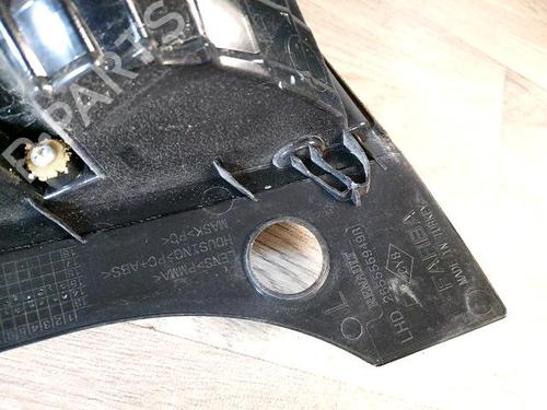 Used Left taillight Left taillight RENAULT TWINGO III (BCM_, BCA_) 1.0 SCe 70 (BCMB) (69 hp) 33299370 33299370