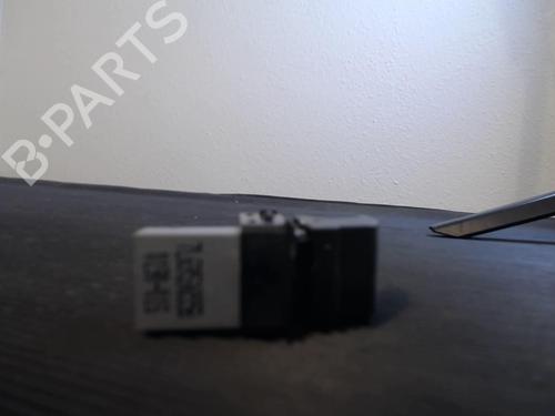 Used Right rear window switch Right rear window switch SEAT IBIZA IV (6J5, 6P1) 1.6 TDI (90 hp) 20878516 20878516