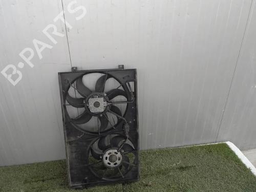 Used Radiator fan Radiator fan SEAT ALTEA (5P1) 1.9 TDI (105 hp) 21856699 21856699