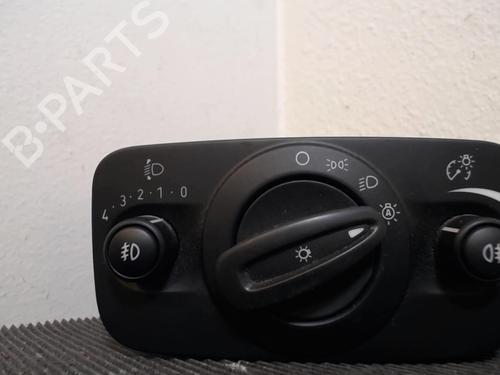 Commande de phare RENAULT CLIO III (BR0/1, CR0/1) 1.5 dCi (C/BR0G, C/BR1G) (68 hp) 24313808