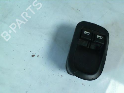 Used Left front window switch Left front window switch PEUGEOT 306 Hatchback (7A, 7C, N3, N5) 1.9 D (68 hp) 29498498 29498498