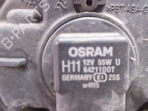 Used Right front fog light Right front fog light RENAULT GRAND SCÉNIC II (JM0/1_) 2.0 (135 hp) 32387962 32387962