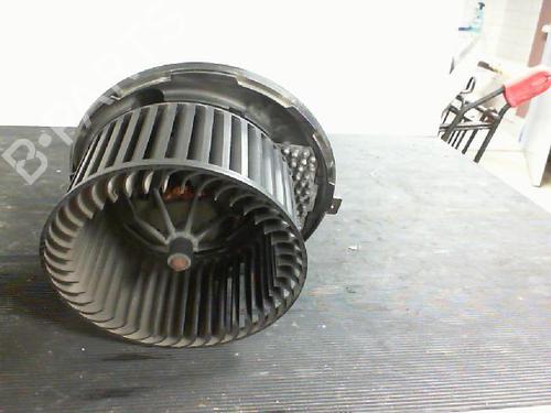 Used Heater blower motor AUDI A3 (8P1) 2.0 TDI (140 hp) 20879683