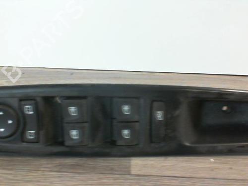 Left front window switch RENAULT MEGANE III Hatchback (BZ0/1_, B3_) 1.5 dCi (BZ09, BZ0D, BZ1W, BZ29, BZ14) | BP30396150I27