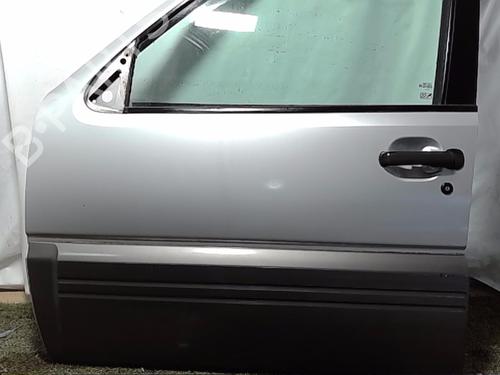 Used Left front door NISSAN TERRANO II (R20) 2.7 TDi 4WD (125 hp) 24593797