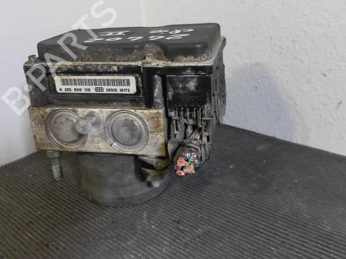 Used ABS pump ABS pump RENAULT CLIO II (BB_, CB_) 1.2 16V (BB05, BB0W, BB11, BB27, BB2T, BB2U, BB2V, CB05,... (75 hp) 28817189 28817189