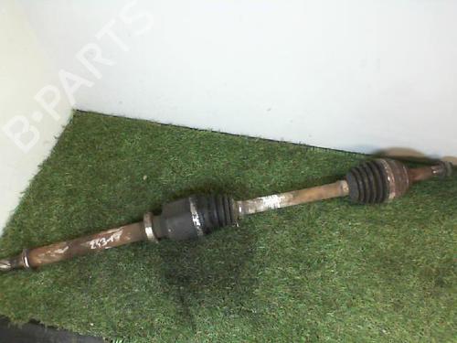 Used Right front driveshaft Right front driveshaft RENAULT CLIO III (BR0/1, CR0/1) 1.5 dCi (BR17, CR17) (86 hp) 27364119 27364119