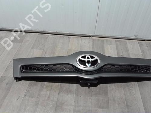 Grill TOYOTA COROLLA Verso (ZER_, ZZE12_, R1_) 2.2 D-4D (AUR10_, AUR10R) (136 hp) 30478219