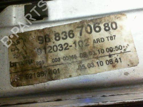 Used Rear right window mechanism Rear right window mechanism PEUGEOT 5008 (0U_, 0E_) 1.6 HDi (110 hp) 20878453 20878453