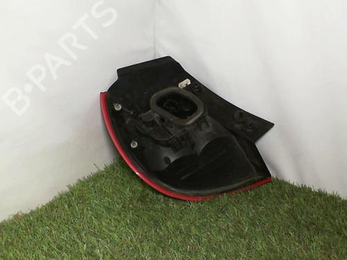 Used Right taillight Right taillight MITSUBISHI COLT VI (Z3_A, Z2_A) 1.5 DI-D (Z39A) (95 hp) 21855665 21855665