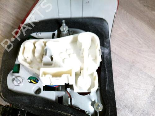 Left taillight BMW 3 (E90) 320 d | BP37458492C34 - Image 3