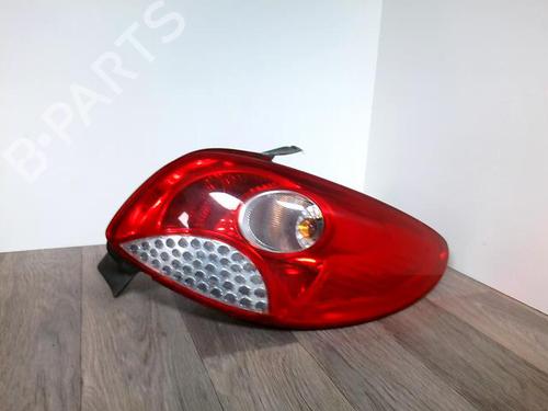 right-taillight-peugeot-206-2l_-2m_-2009-2010-2011-2012-2013-31050720 main image