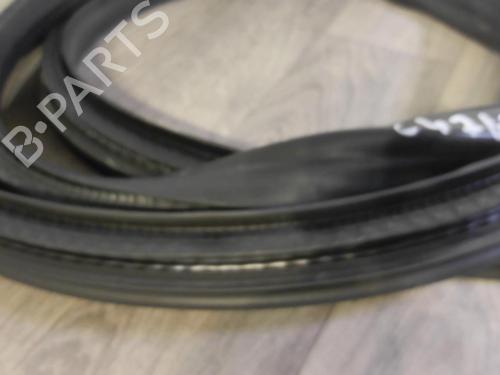 rubber-door-seal-renault-clio-v-b7_-2019-36029108 main image