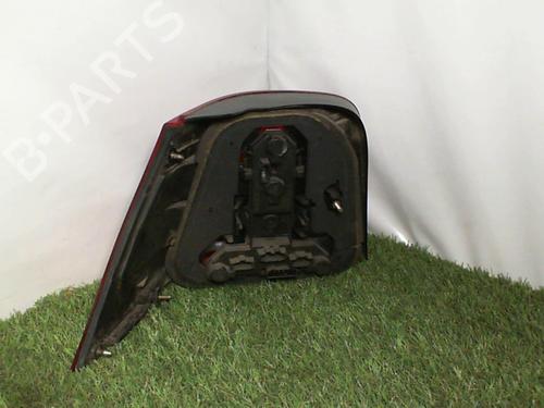 Right taillight VW GOLF IV (1J1) 2.3 V5 | BP21855673C35 