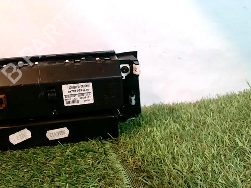 display-monitor-citroen-c4-ii-nc_-16-hdi-90-2009-21857016 main image