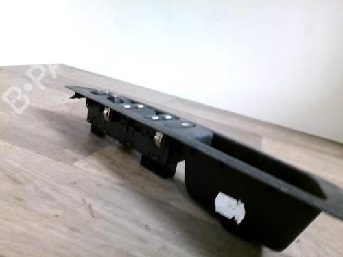 Used Left front window switch Left front window switch CITROËN C4 CACTUS [2014-2026] 34000512 34000512