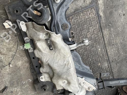 Used Subframe Subframe RENAULT MEGANE IV Hatchback (B9A/M/N_) 1.5 dCi 110 (B9A3) (110 hp) 22438864 22438864