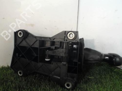 Used Gear lever Gear lever CITROËN JUMPY III Van (V_) 1.6 BlueHDi 95 (95 hp) 21388538 21388538