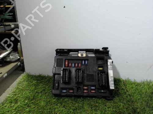 Used Fuse box Fuse box PEUGEOT PARTNER MPV (5_, G_) 1.6 HDi 90 (90 hp) 20879321 20879321