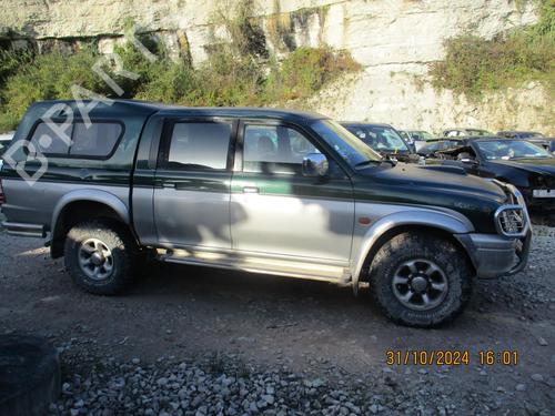 Faro derecho MITSUBISHI L200 (K7_T, K6_T, K5_T) 2.5 TD 4WD (K74T) | BP27837967C29 