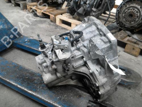 Gearbox RENAULT SCÉNIC II (JM0/1_) 1.9 dCi (JM14) | BP21854952M3 