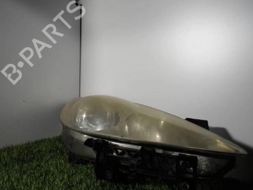 Used Right headlight PEUGEOT 307 (3A/C) 1.6 HDi (90 hp) 21853198