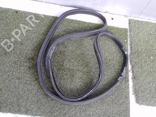 Used Rubber door seal Rubber door seal PEUGEOT 208 I (CA_, CC_) 1.6 BlueHDi 100 (100 hp) 21857650 21857650