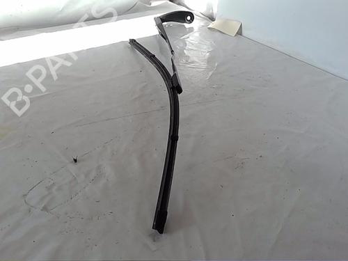 Used Front windshield wiper arm DACIA JOGGER (RK_) 1.0 TCe 100 ECO-G (RKMT) (101 hp) 29407064