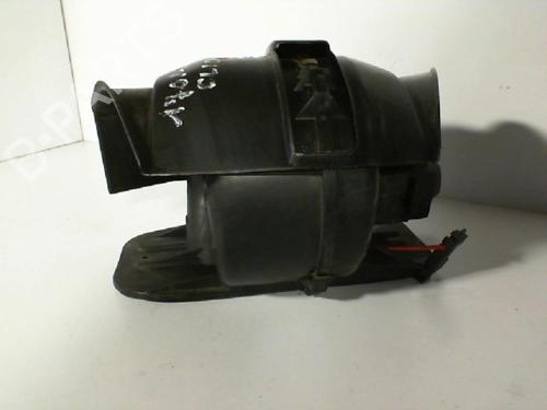 Used Heater blower motor RENAULT CLIO I (B/C57_, 5/357_) 1.2 (5/357Y, 5/357K) (58 hp) 21850605