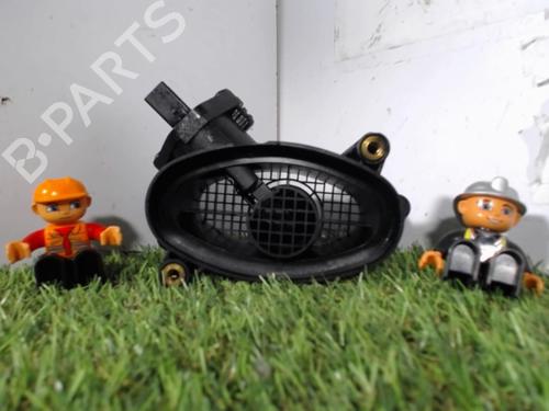 Used Mass air flow sensor BMW 3 (E46) 320 d (129 hp) 21852277