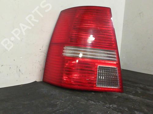 Used Left taillight VW GOLF IV Variant (1J5) 1.4 16V (75 hp) 22180409