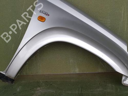 Used Right front fenders TOYOTA RAV 4 II (_A2_) 2.0 D 4WD (CLA20_, CLA21_, CLA20R, CLA21R) (116 hp) 27987589