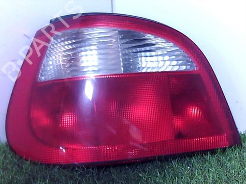 Used Left taillight RENAULT MEGANE I (BA0/1_) 1.6 16V (BA04, BA0B, BA11, BA1J, BA16, BA19, BA1K, BA1V,... (107 hp) 21389999