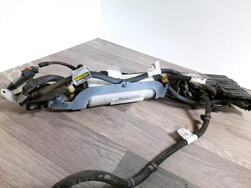 Used Electronic module Electronic module PEUGEOT 308 SW II (LC_, LJ_, LR_, LX_, L4_) 2.0 BlueHDi 150 (150 hp) 30810658 30810658