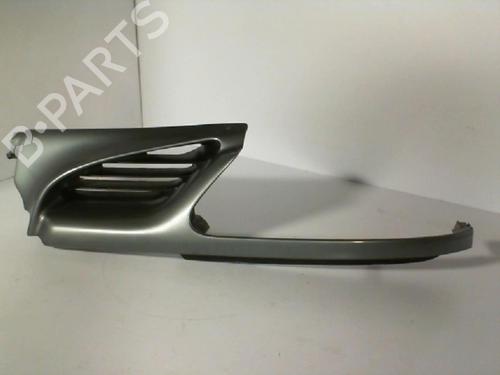Used Grille RENAULT MEGANE I (BA0/1_) 1.9 D Eco (BA0A, BA0U, BA0R) (64 hp) 21850576