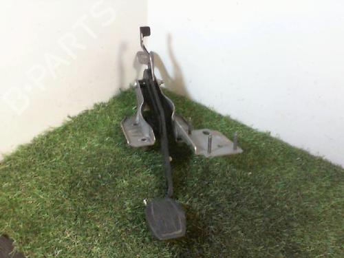 Used Break pedal Break pedal PEUGEOT 308 II (LB_, LP_, LW_, LH_, L3_) 1.6 BlueHDi 120 (120 hp) 27346844 27346844