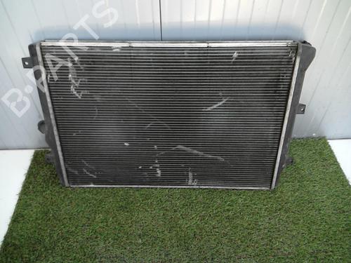 Used Water radiator Water radiator VW PASSAT B6 (3C2) 2.0 TDI 16V (140 hp) 20879308 20879308