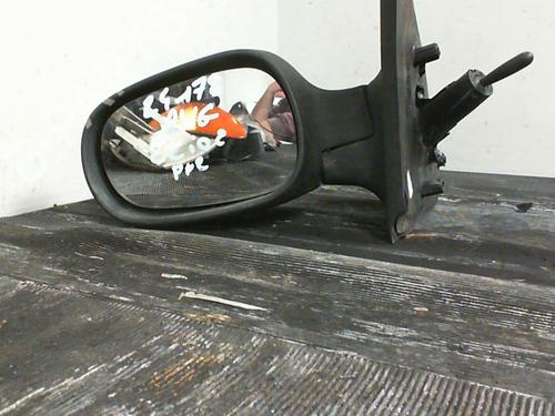 Used Left mirror RENAULT CLIO II (BB_, CB_) 1.5 dCi (B/CB07) (65 hp) 24454814