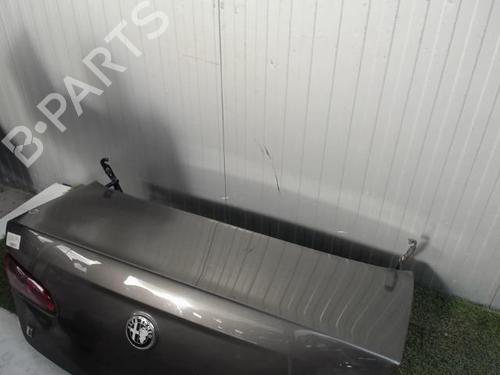 Used Tailgate Tailgate ALFA ROMEO 159 (939_) 2.4 JTDM (939AXD12, 939AXD1B) (200 hp) 21856729 21856729