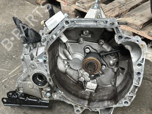 Used Gearbox DACIA SANDERO II 1.0 SCe 75 (B8JC, B8JD) (73 hp) 21857643