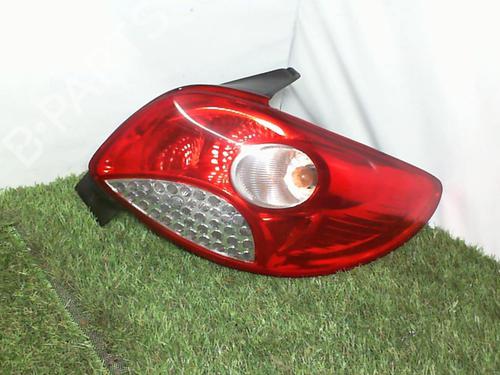 Right taillight PEUGEOT 206+ (2L_, 2M_) 1.4 i | BP21855972C35 