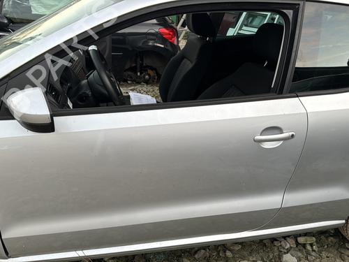 Left front door VW POLO V (6R1, 6C1) 1.4 TDI | BP21597023C2 
