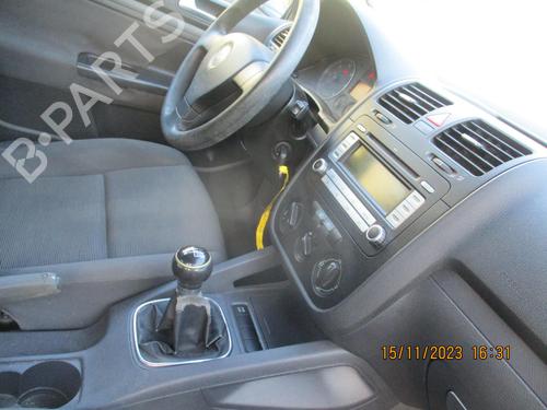 Seat buckle VW GOLF V (1K1) 1.9 TDI | BP21857139I32 