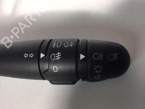 Used Switch RENAULT MEGANE I Coach (DA0/1_) 2.0 16V IDE (DA03, DA0P, DA14) (140 hp) 20878277