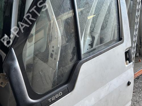 Left front door FORD TRANSIT Van (FA_ _) 2.0 DI (FAE_, FAF_, FAG_) | BP20878347C2 